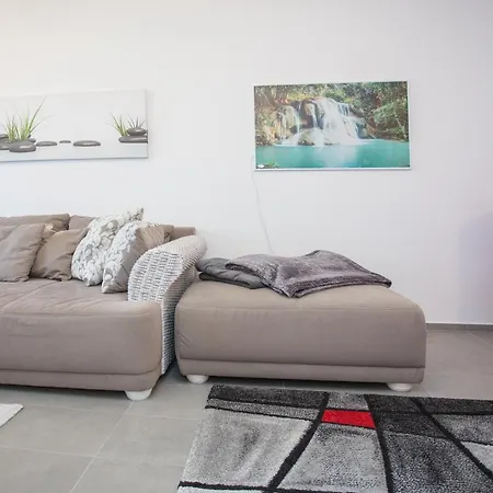 Welcome In - In Niedersfeld-winterberg Met Balkon, Mooi Uitzicht En Berging Appartement *