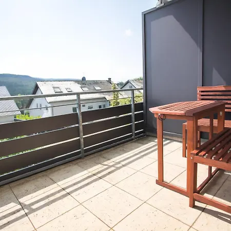 Welcome In - 66-b 'mountainside' In Niedersfeld-winterberg Mit Balkon, Schöner Aussicht Und Abstellraum *