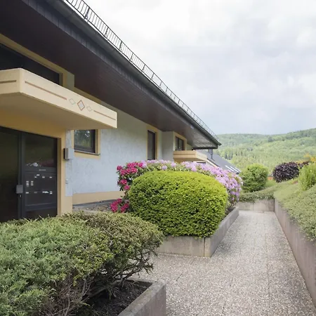 Welcome In - 66-b 'mountainside' In Niedersfeld-winterberg Mit Balkon, Schöner Aussicht Und Abstellraum *